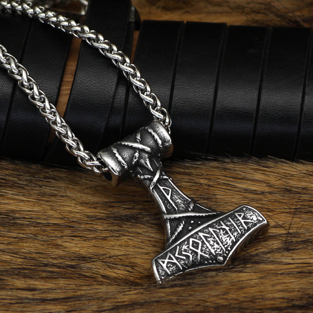 Fashion Hammer Pendant Necklace (Titanium)